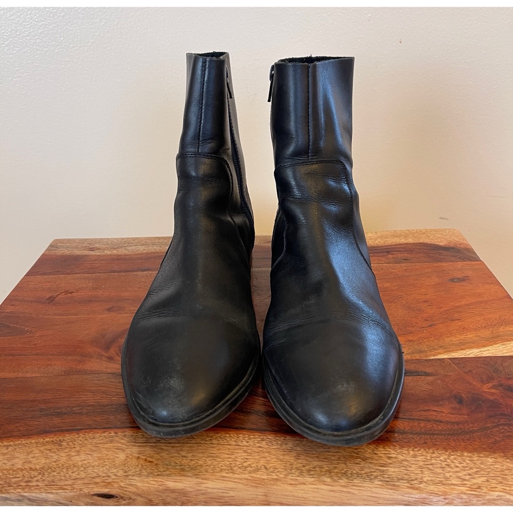 Unisex Black Leather Boots